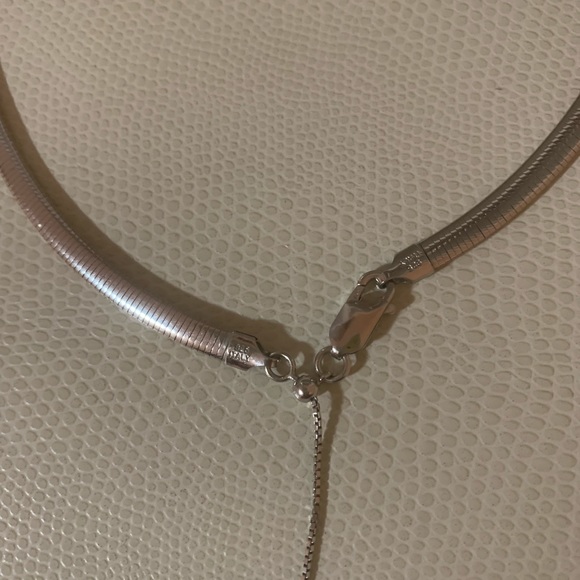 Two tone silver/rose gold necklace - Picture 2 of 5
